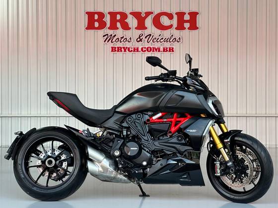 DUCATI DIAVEL 1260 S DUCATI DIAVEL 1260 S